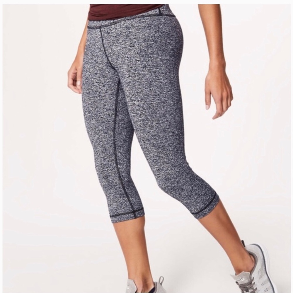 Lululemon Leggings Womens Sz 6 Wunder Under Pants Cropped Stretch Heather Gray